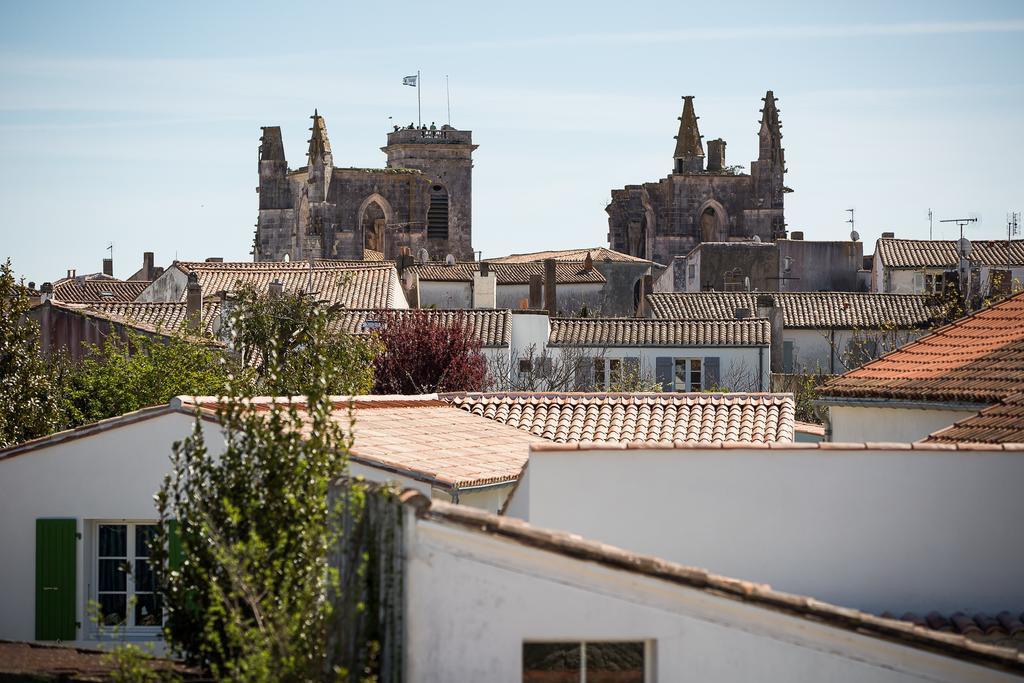 Le Clos Saint-Martin Hotel & Spa Exterior foto